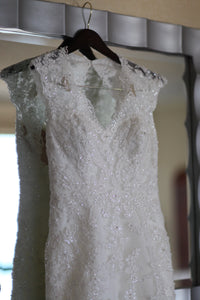 Cosmobella 'Milano' wedding dress size-08 PREOWNED