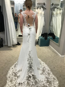 Demetrios '838' wedding dress size-06 NEW