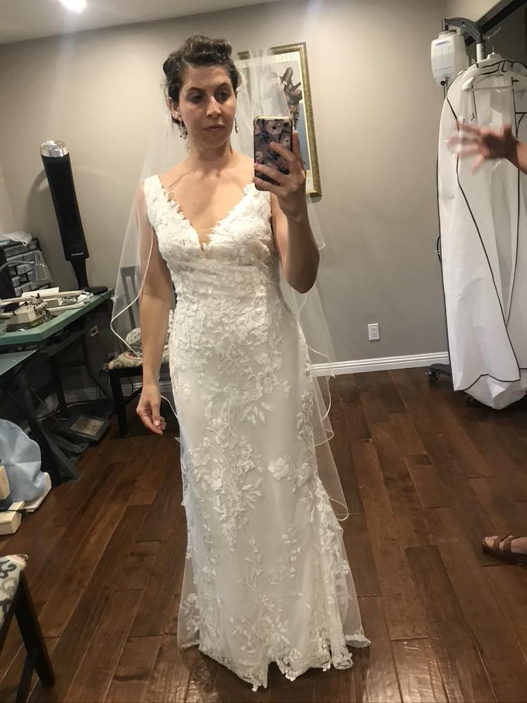 Pronovias 'Calas' size 6 used wedding dress front view on bride