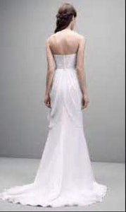 Vera Wang White 'Strapless Chiffon' size 12 used wedding dress back view on model