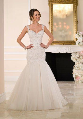 Stella York '6017' size 10 new wedding dress front view on model