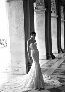 Inbal Dror 'BR 15-16' size 0 used wedding dress front view on model