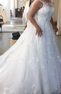 Custom 'Sarah' size 8 new wedding dress side view on model