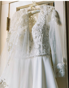 Yvonne LaFleur 'Yvonne LaFleur' wedding dress size-06 PREOWNED