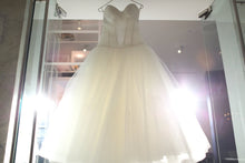 Load image into Gallery viewer, Pnina Tonai &#39;4051&#39; size 8 used wedding dress front view on hanger
