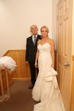 Load image into Gallery viewer, Allure Bridal &#39;Sweetheart&#39; - Allure Bridals - Nearly Newlywed Bridal Boutique - 1
