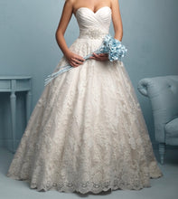 Load image into Gallery viewer, Allure &#39;9202&#39; size 22 used wedding dresses front view on model
