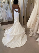 Load image into Gallery viewer, Ines Di Santo &#39;Finch&#39; wedding dress size-00 PREOWNED
