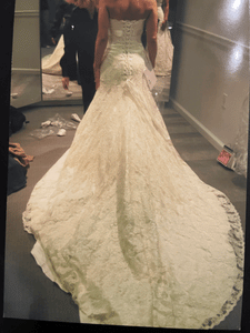 DANIELLE CAPRESE '233' wedding dress size-00 PREOWNED
