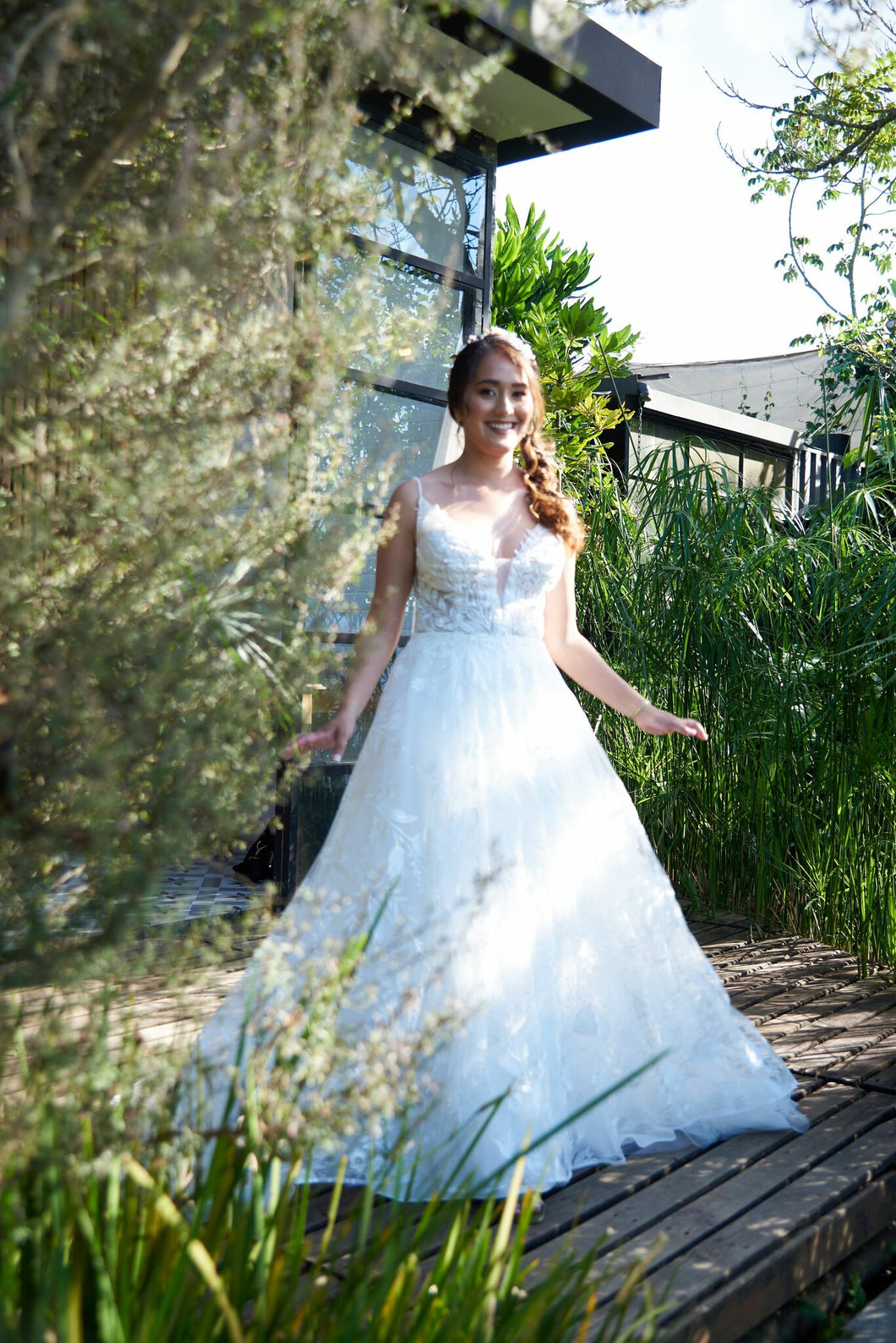 Maggie Sottero 'Keisha' wedding dress size-04 PREOWNED