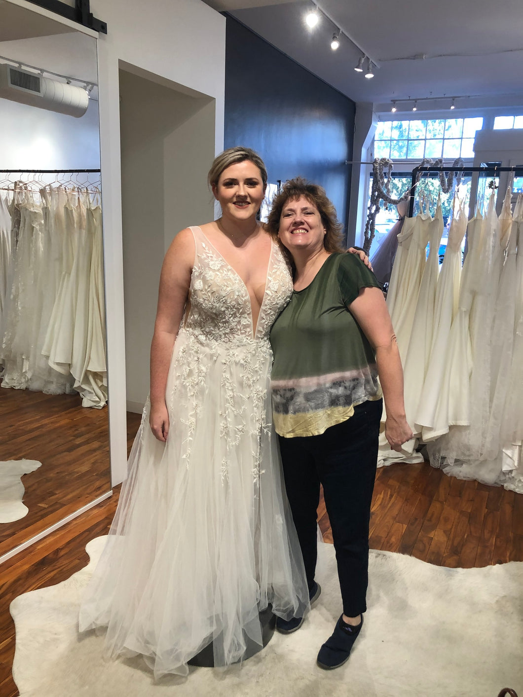 Wtoo 'Seeley #13713' wedding dress size-20 NEW