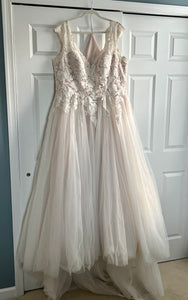 Allure Bridals '3169' wedding dress size-20 NEW