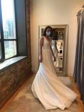 Load image into Gallery viewer, Jenny Yoo &#39;Channing&#39; wedding dress size-04 NEW
