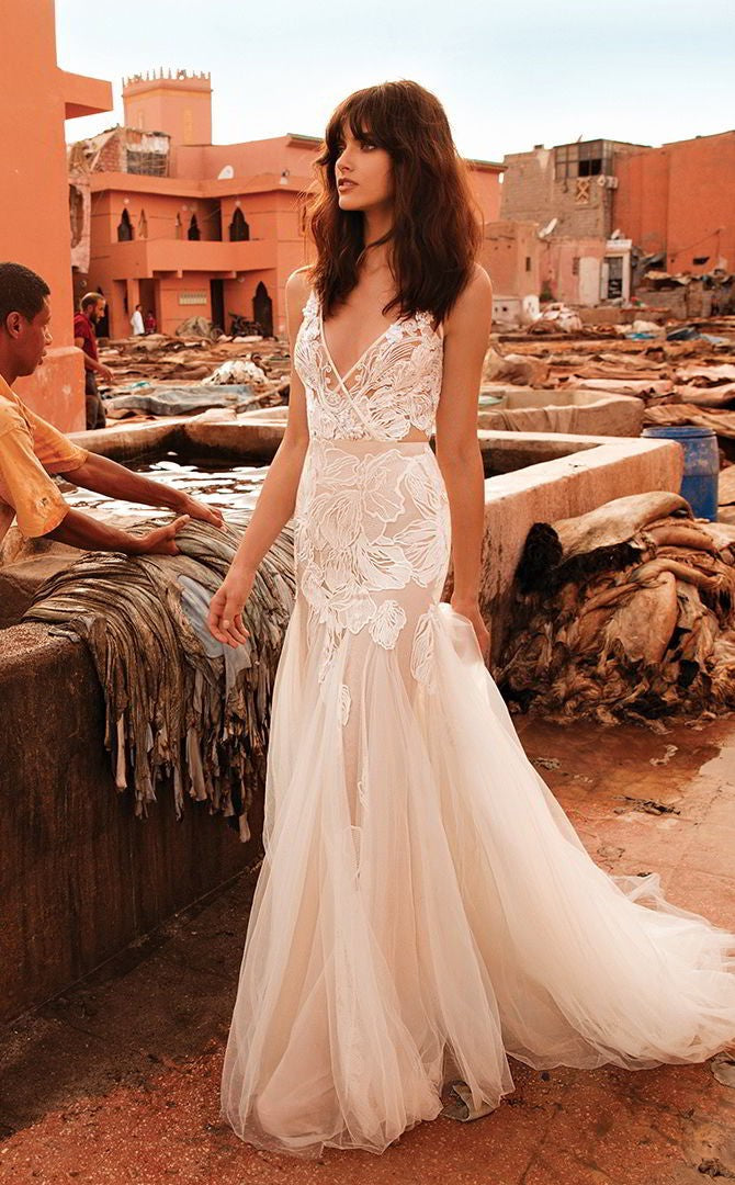 Liz Martinez 'Lucia' size 4 used wedding dress front view on model