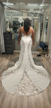 Load image into Gallery viewer, Blue by Enzoani &#39;Neci&#39; wedding dress size-12 NEW
