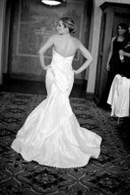 Load image into Gallery viewer, Melissa Sweet &#39;Jillian&#39; size 2 used wedding dress back view on bride
