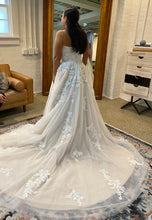 Load image into Gallery viewer, Lucia by Allison Webb bridal gowns &#39;92000 Margot &#39; wedding dress size-10 PREOWNED
