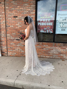 Chic Nostalgia '601200239' wedding dress size-04 NEW