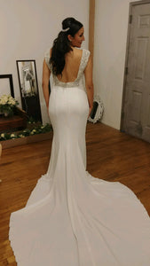 Pronovias 'Vanila' size 14 used wedding dress back view on bride