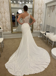 Pronovias 'Dance' wedding dress size-08 NEW