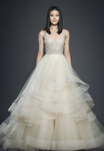 Load image into Gallery viewer, Lazaro &#39;3708&#39; size 2 used wedding dress front view on model
