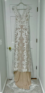 Whispers & Echoes 'Milano Gown' wedding dress size-06 NEW