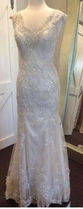Maggie Sottero 'Elison' size 8 new wedding dress front view on mannequin