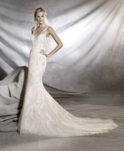 Load image into Gallery viewer, Pronovias &#39;Orlara&#39; size 2 used wedding dress front view on model
