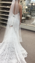 Load image into Gallery viewer, Watters &#39;Monique Lhuillier&#39; wedding dress size-06 NEW
