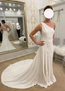 Pronovias 'Dance' wedding dress size-08 NEW