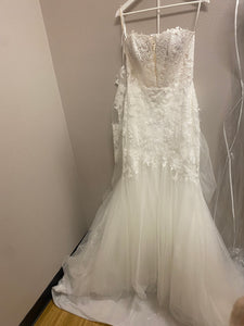 Lillian West '66164' wedding dress size-10 NEW