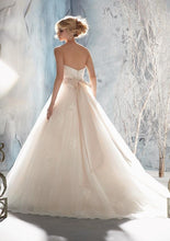 Load image into Gallery viewer, Mori Lee &#39;1959&#39; - Mori Lee - Nearly Newlywed Bridal Boutique - 3
