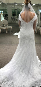 David's Bridal 'Lace Off Shoulder' size 12 new wedding dress back view on bride