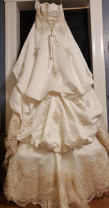 Oleg Cassini '14010152' wedding dress size-08 NEW