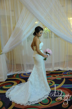 Load image into Gallery viewer, Juliet &#39;Juliet&#39; wedding dress size-02 PREOWNED
