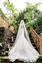 Load image into Gallery viewer, Martina Liana &#39;873&#39; size 10 used wedding dress back view on bride
