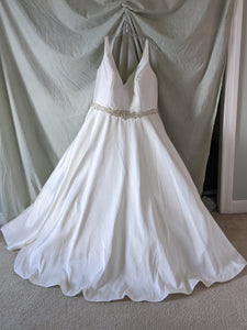 Madeline Gardner 'Marbella' size 20 new wedding dress front view on hanger