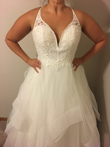 Ella rosa 'Ball Gown - BE454' wedding dress size-14 NEW