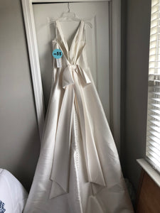 Morilee 'Amy #5875' wedding dress size-12 NEW
