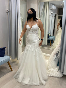 Martina Liana '906 ' wedding dress size-04 NEW