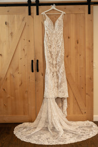 Essense of Australia 'D2680' wedding dress size-04 PREOWNED