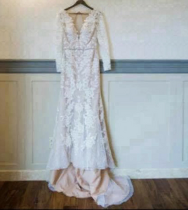 Galina Signature 'Galina' size 4 used wedding dress front view on hanger