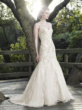 Load image into Gallery viewer, Casablanca &#39;2256 Sage&#39; size 0 used wedding dress front view on model
