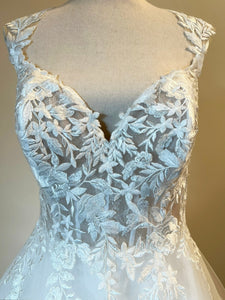 Allure Bridals '#9912' wedding dress size-14 NEW