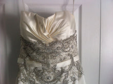 Load image into Gallery viewer, Rivini Fit and Flare with veil - Rivini - Nearly Newlywed Bridal Boutique - 4

