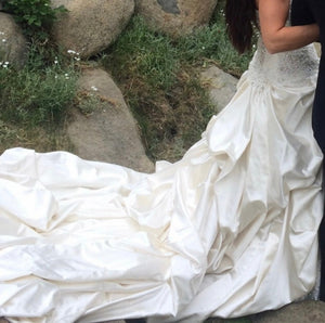 Maggie Sottero 'Perla Lynette ' wedding dress size-02 PREOWNED