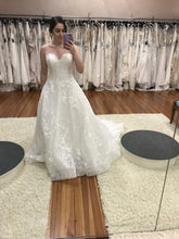 Load image into Gallery viewer, Mon Cheri Bridal &#39;Coda&#39; size 8 new wedding dress front view on bride
