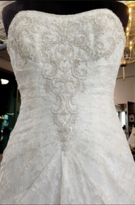 David's Bridal '9821' - David's Bridal - Nearly Newlywed Bridal Boutique - 2