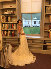 Load image into Gallery viewer, Maggie Sottero &#39;Emma&#39; size 4 used wedding dress side view on bride
