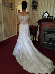 Christina Wu 'White' size 12 new wedding dress back view on bride